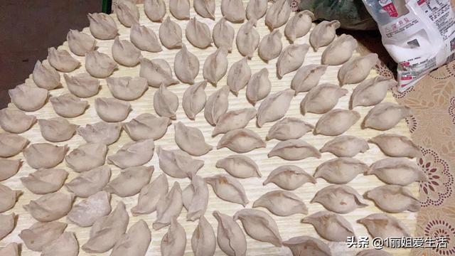 元宵節全國的習俗都一樣嗎？有沒(méi)有不吃元宵的地方？